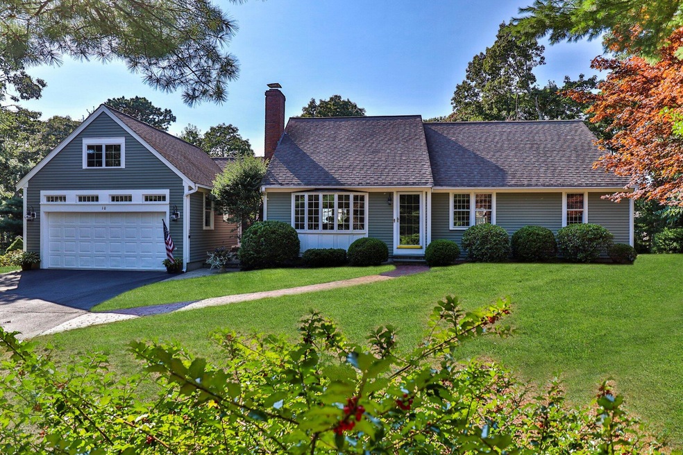 10 Walden Place, Dennis, MA 02638 - photo 1