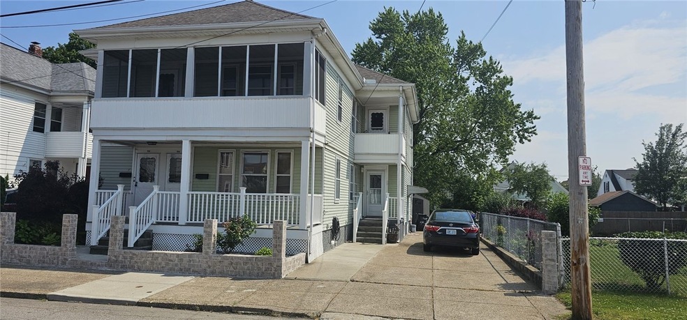 79 Mccabe Ave, Pawtucket, RI 02861 - photo 1