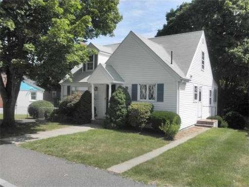 96 Roberts St, Quincy, MA 02169 - photo 1