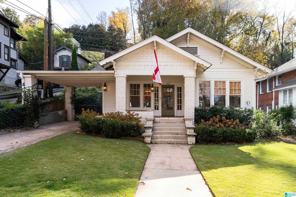 1467 Milner Crescent S, Birmingham, AL 35205 - photo 1