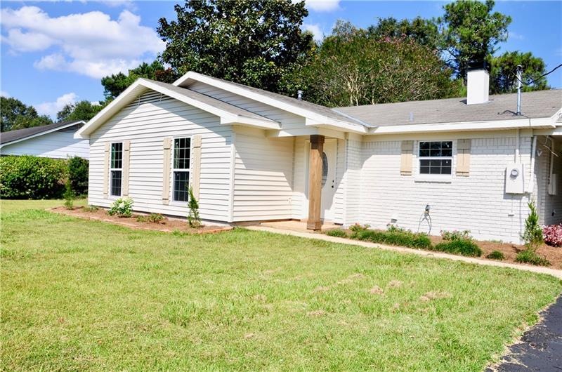 2651 Meadowview Dr, Mobile, AL 36695 - photo 1