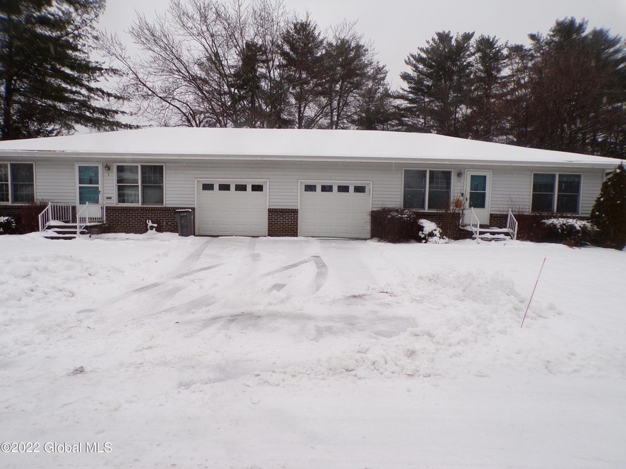 8 Douglas Ave unit 10, Glens Falls, NY 12801 - photo 1