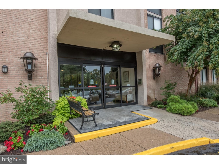 Strath Haven Condominiums unit 717, Swarthmore, PA 19081 - photo 1