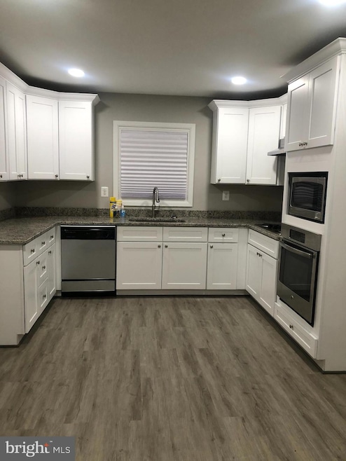 13029 Victoria Heights Dr, Bowie, MD 20715 - photo 1