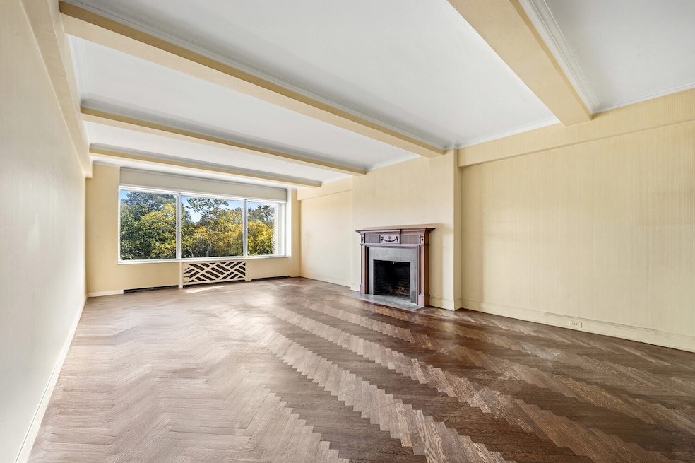 For Sale $3,250,000 • Co-Listing Agent