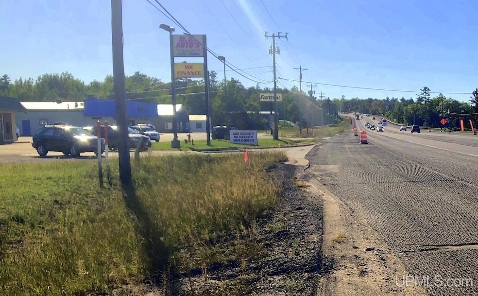 362 E Us41 M28 Hwy, Negaunee, MI 49866 - photo 1