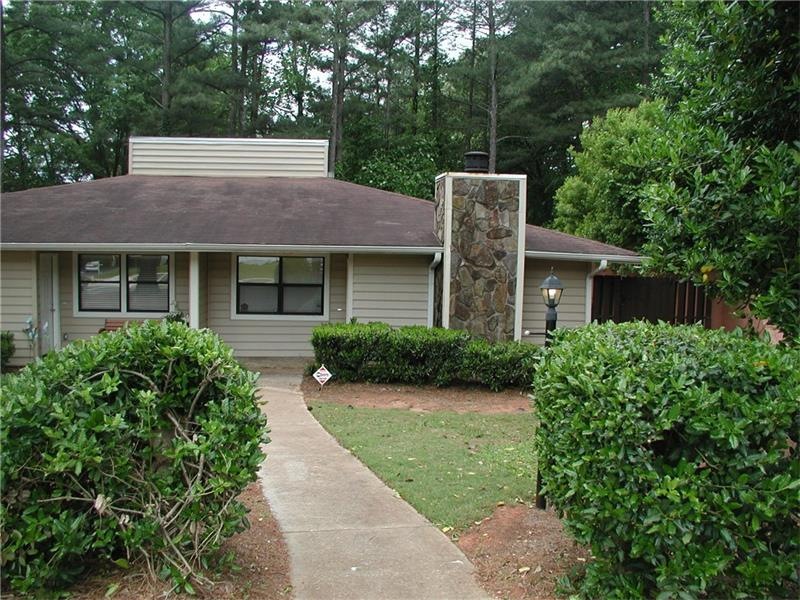 Terrific investment opportunity! Income producing,