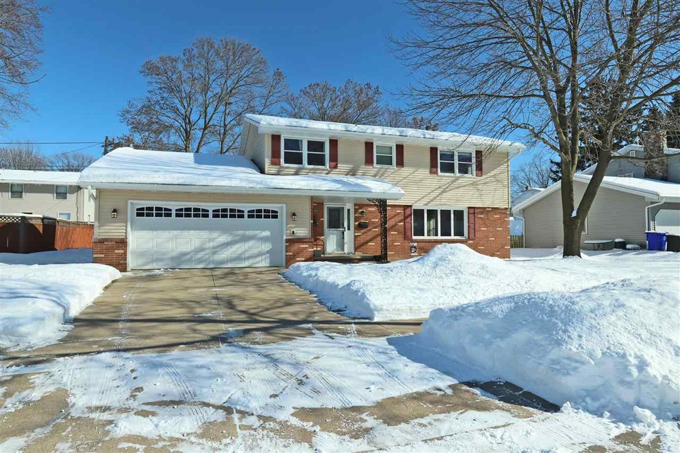 1816 N Eugene St, Appleton, WI 54914 - photo 1