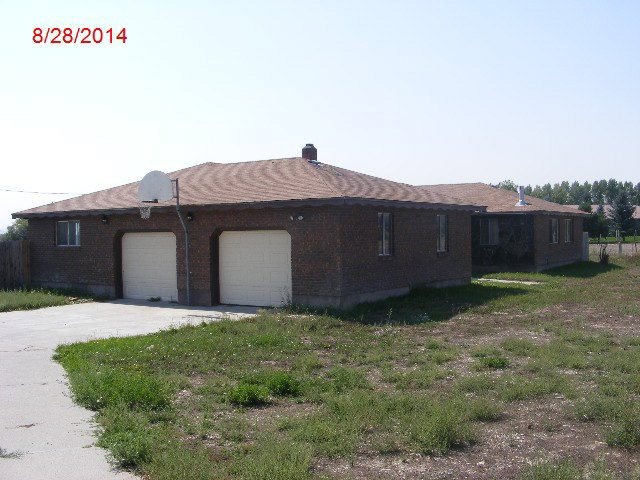 631 W 350 N, Blackfoot, ID 83221 - photo 1
