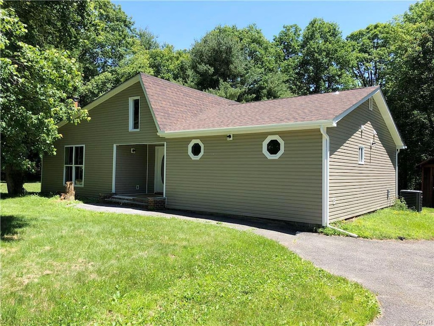 3412 Walnut Rd, Kunkletown, PA 18058 - photo 1