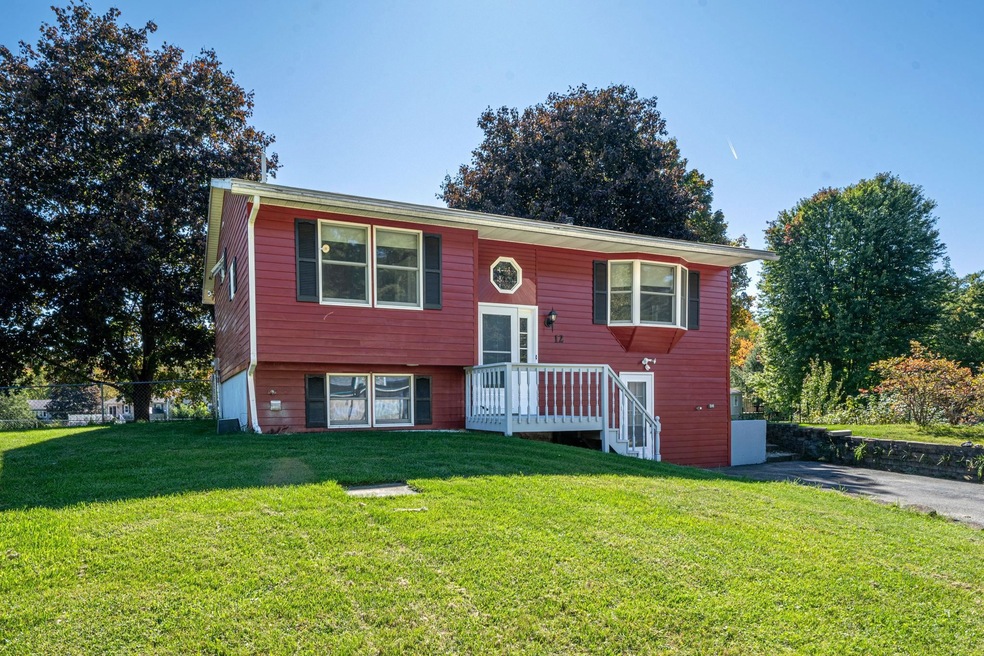 12 Bambi Trail, MerriMacK, NH 03054 - photo 1