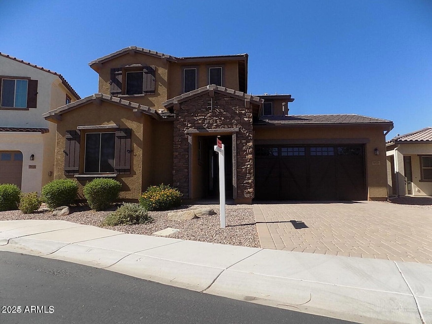 2820 E Citrus Way, Chandler, AZ 85286 - photo 1