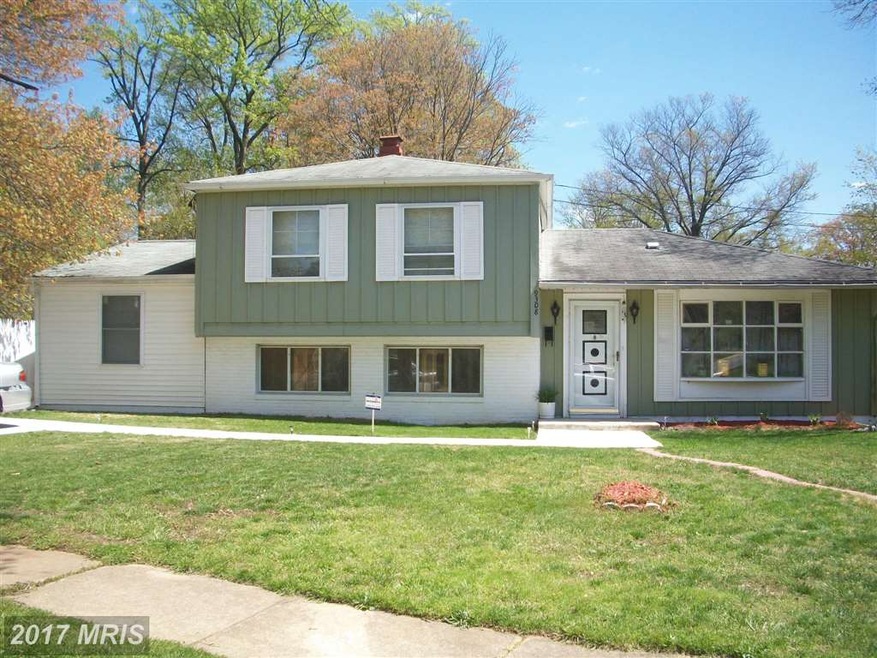 9308 Fontana Dr, Lanham, MD 20706 - photo 1