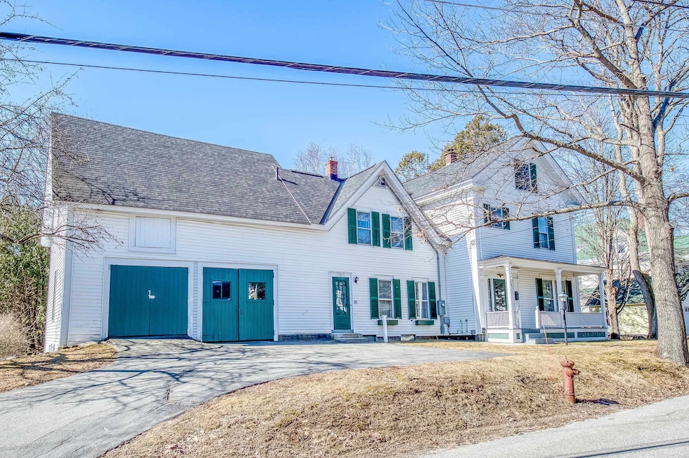 45 High St, Littleton, NH 03561 - photo 1