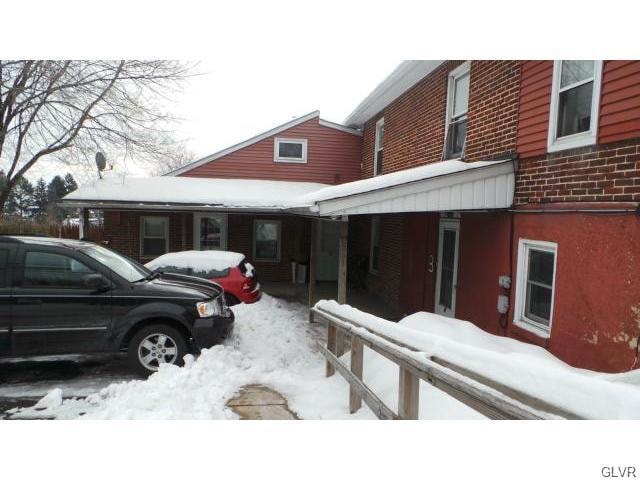 5562 Main St unit 3, Whitehall, PA 18052 - photo 1