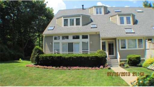 177 Humphrey St unit 1, Marblehead, MA 01945 - photo 1