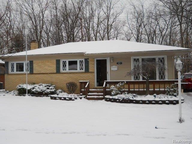 longmeadow 033.JPG