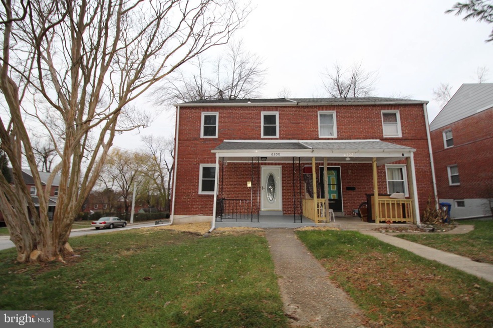 6200 Tramore Rd, Baltimore, MD 21214 - photo 1