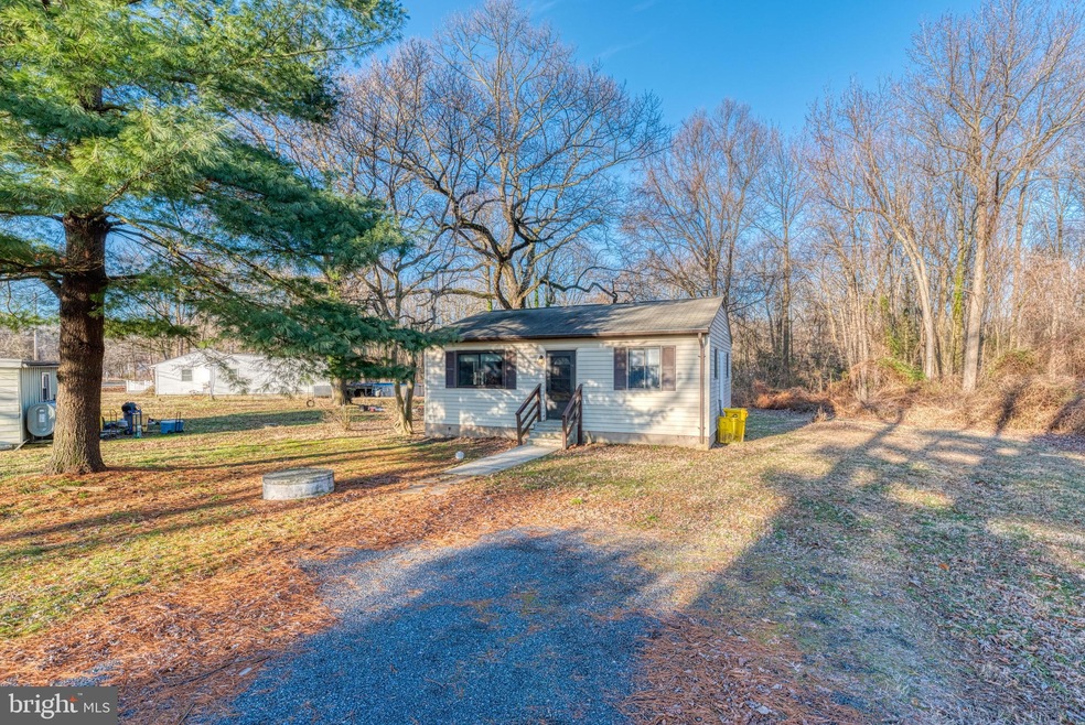 7324 Green Acres Dr, Glen Burnie, MD 21060 - photo 1