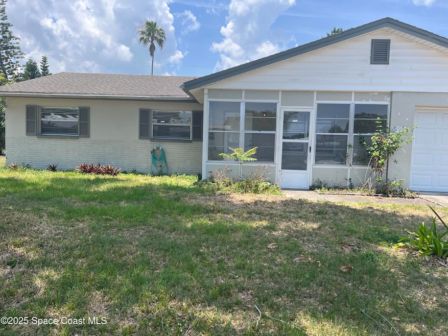 2906 Rollins St, Melbourne, FL 32901 - photo 1