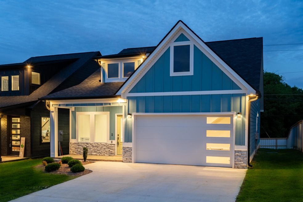 Exterior 7