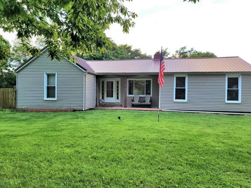 20353 Island Rd, Circleville, OH 43113 - photo 1