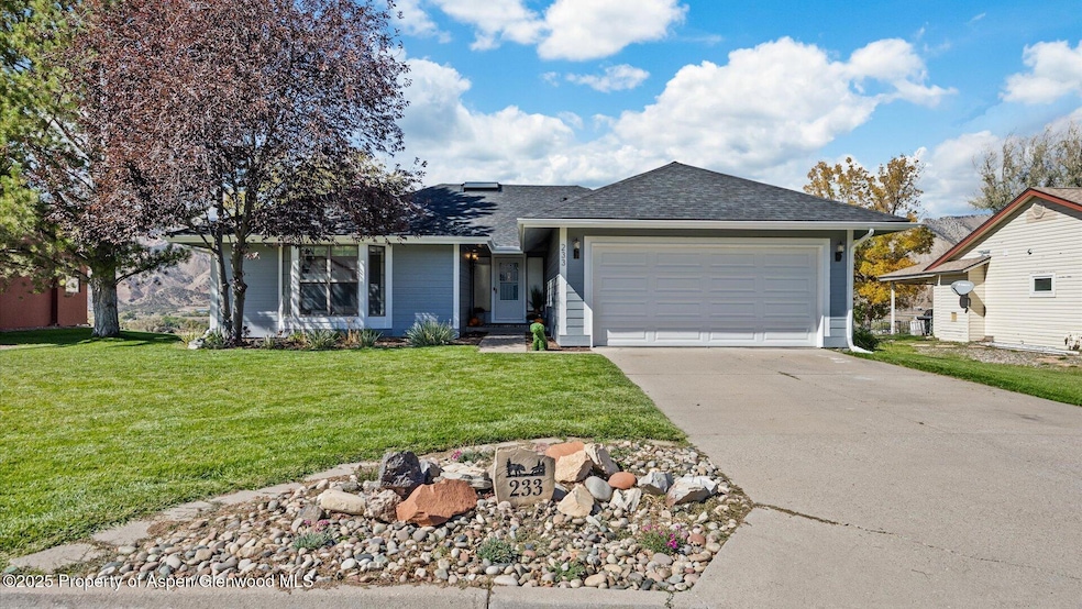 Under Contract $519,000 • Co-Listing Agent