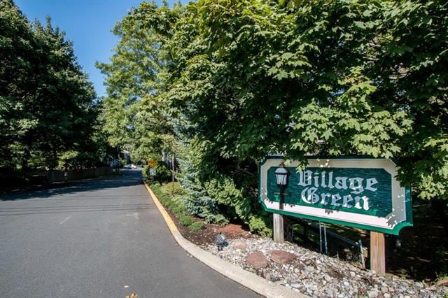 55 Village Green unit H3, Bardonia, NY 10954 - photo 1