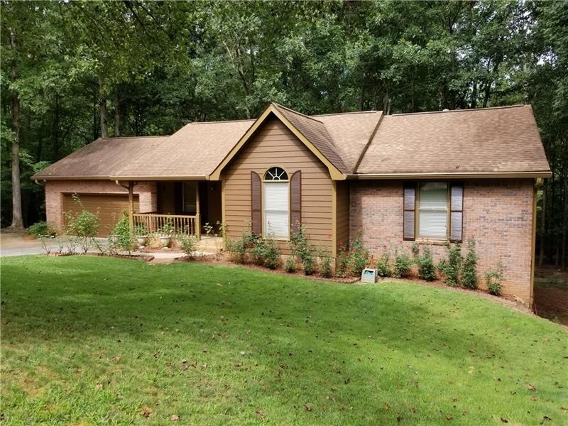 5714 Pipsissewa Dr, Flowery Branch, GA 30542 - photo 1