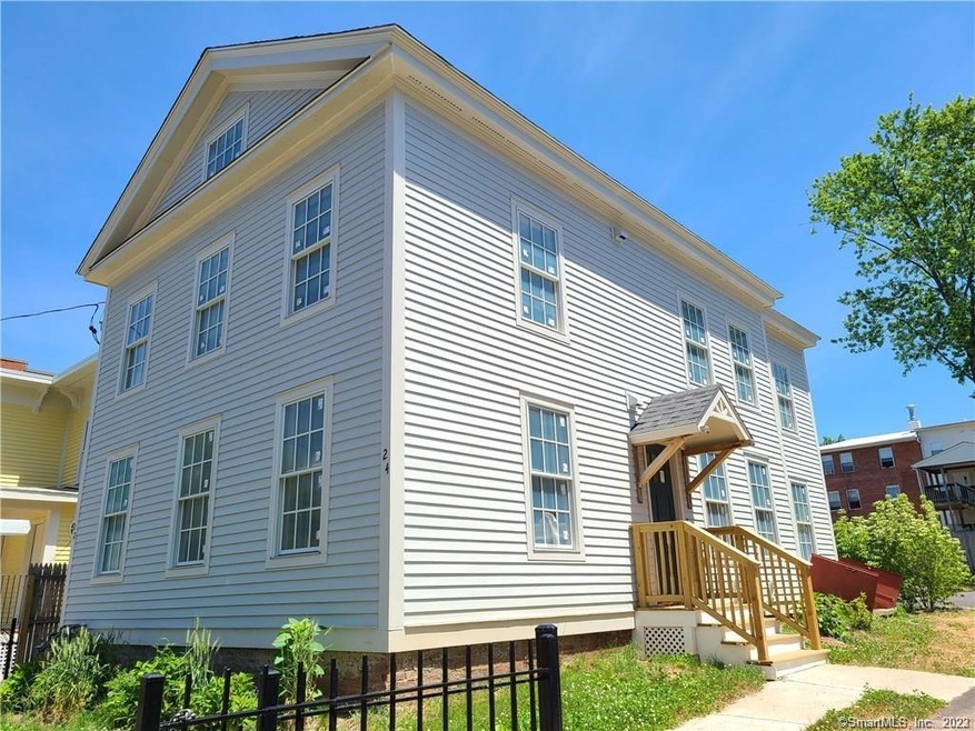 24 Wolcott St unit 1, Hartford, CT 06106 - photo 1