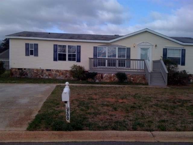 200 Arrlington Bend, Byron, GA 31008 - photo 1