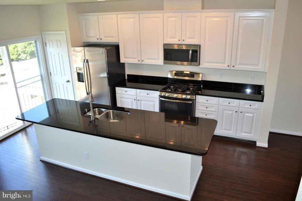 9073 Alexander Way, Manassas Park, VA 20111 - photo 1