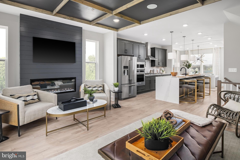 2725 Light St, Baltimore, MD 21230 - photo 1