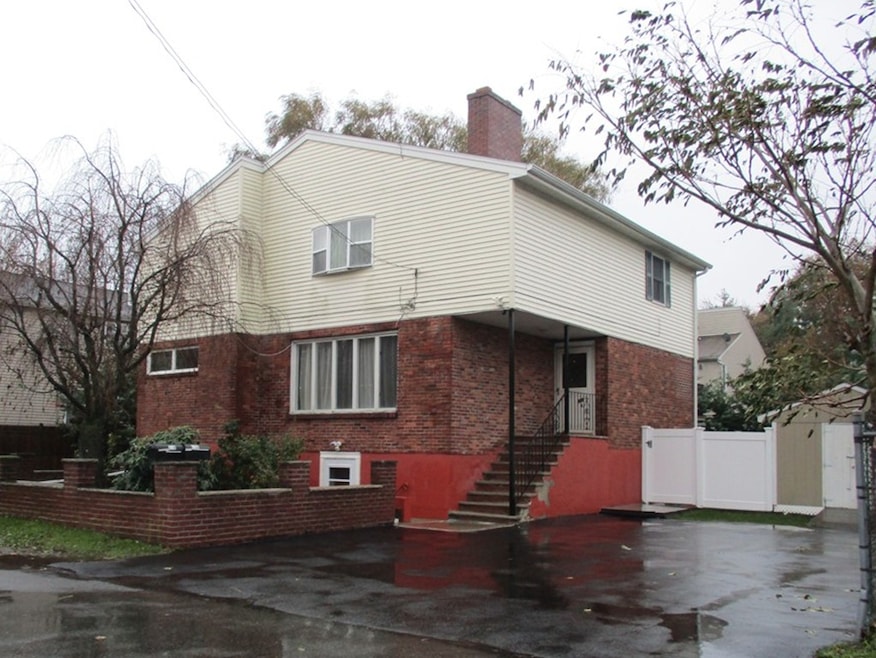 17 Hasey St, Revere, MA 02151 - photo 1