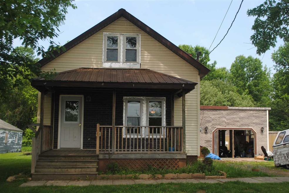 274 Andrews St, Massena, NY 13662 - photo 1