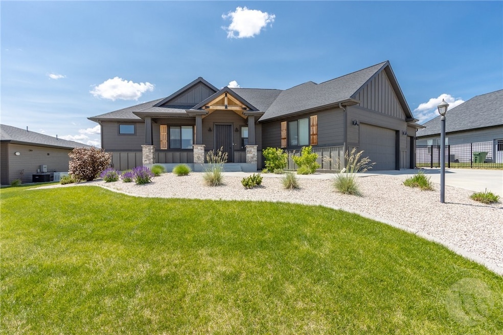 For Sale $749,000 • Co-Listing Agent