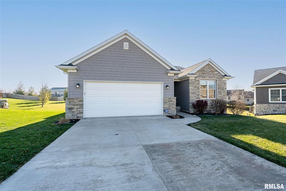 1653 Celtic, Davenport, IA 52807 - photo 1