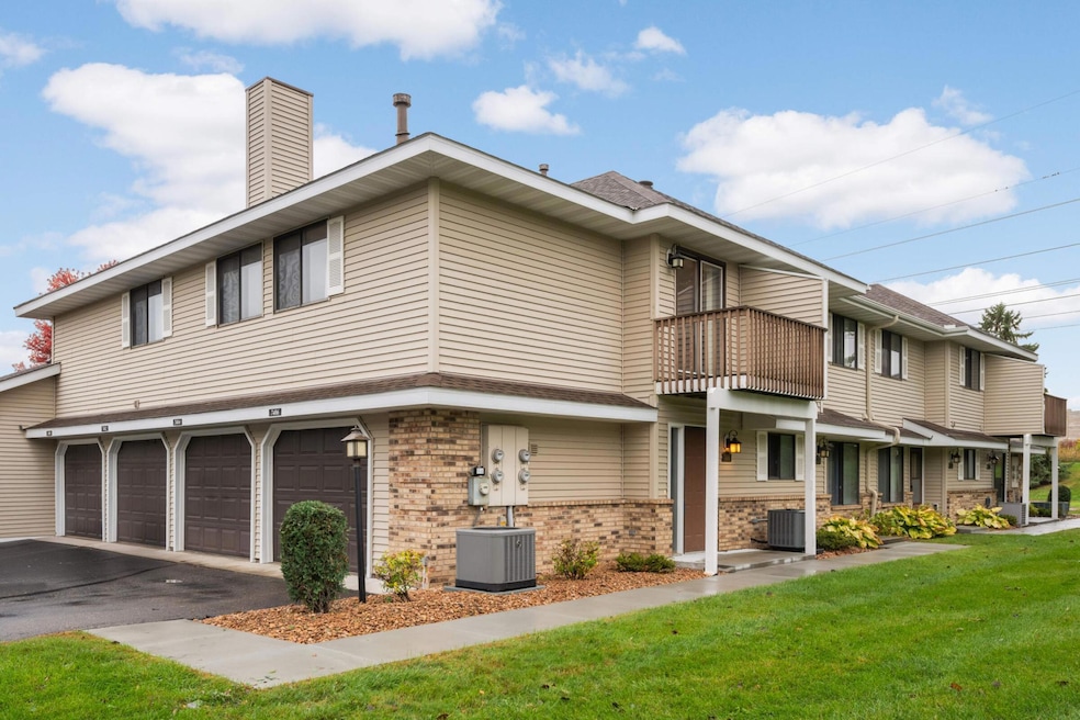 7486 Vinewood Ct unit 7486, Osseo, MN 55311 - photo 1