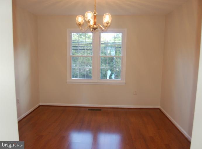 9547 Saluda Ct, Lorton, VA 22079 - photo 1