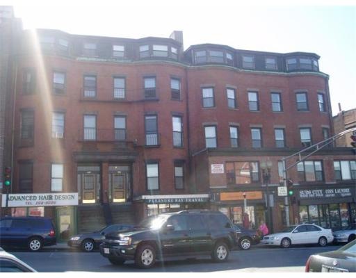 487 E Broadway, Boston, MA 02127 - photo 1