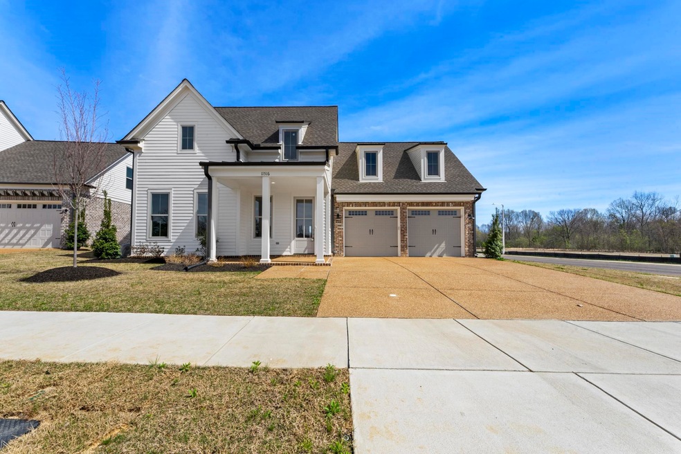 For Sale $679,000 • Co-Listing Agent