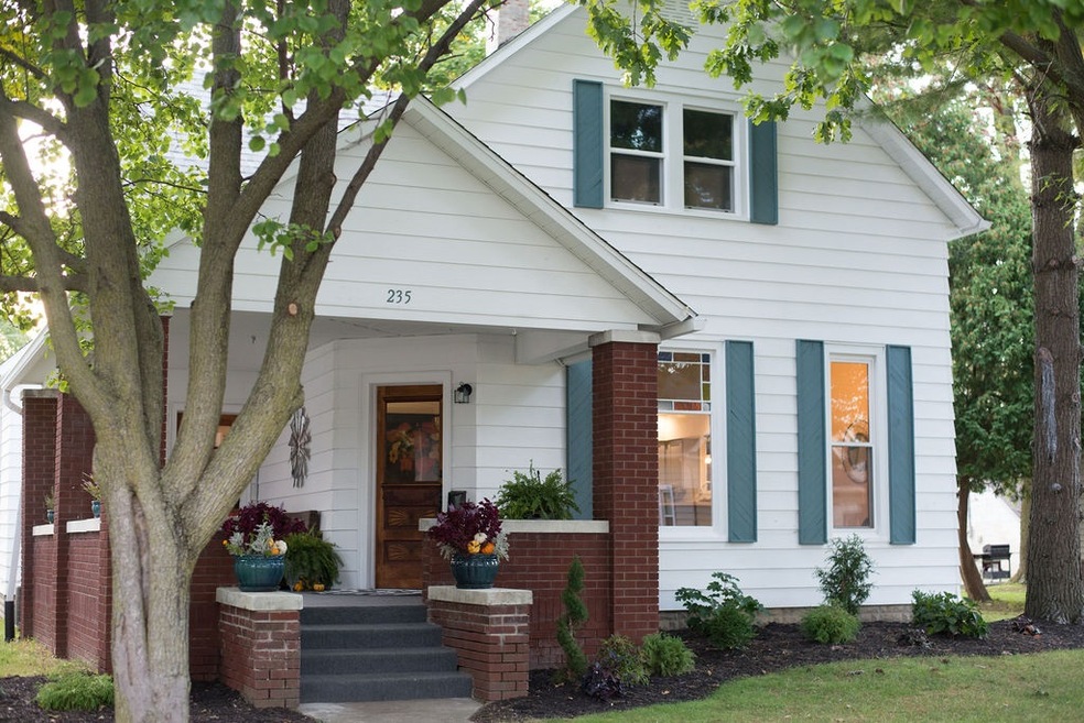 Best front porch to sit relax and visit on.