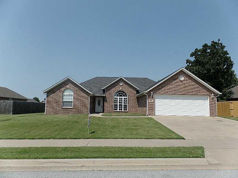 8007 Covington Rd, Siloam Springs, AR 72761 - photo 1
