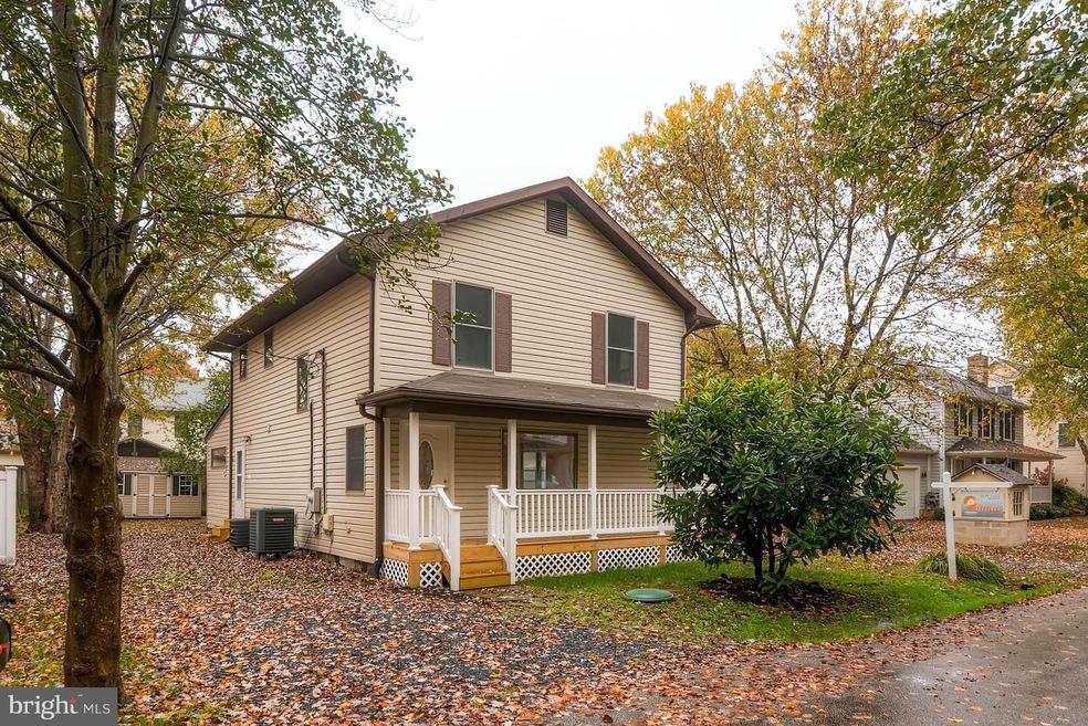 1639 Chesapeake Ln, Edgewater, MD 21037 - photo 1