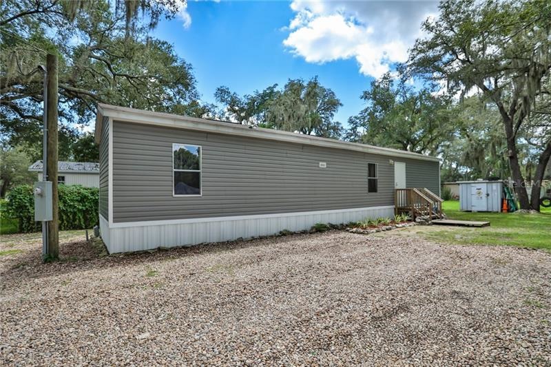 6004 Williams Rd, Seffner, FL 33584 - photo 1