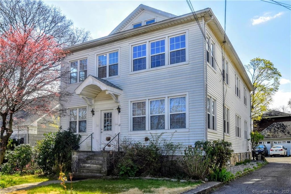 60 Puritan Ln unit 1, Stamford, CT 06906 - photo 1