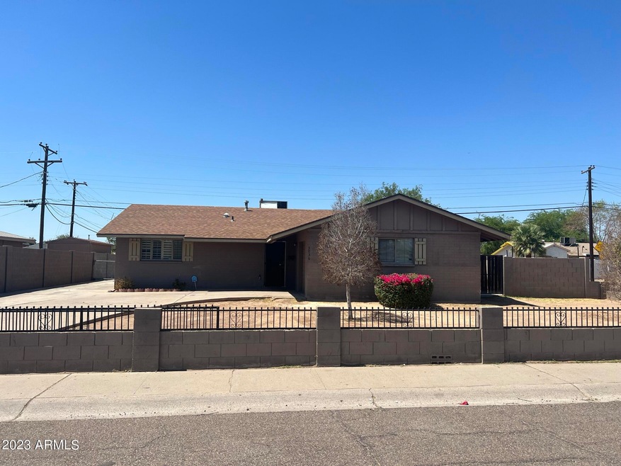 3036 N 43rd Ave, Phoenix, AZ 85031 - photo 1