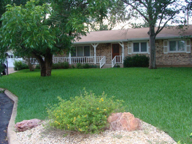 412 Candlelight Cir, Fredericksburg, TX 78624 - photo 1