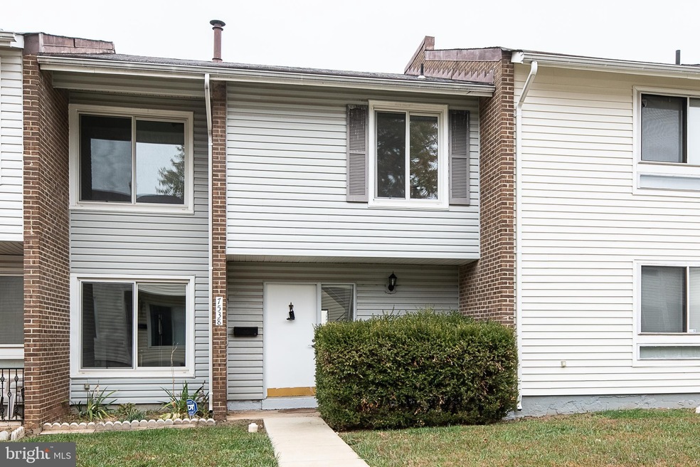 7538 Purdue Ct unit 38, Manassas, VA 20109 - photo 1