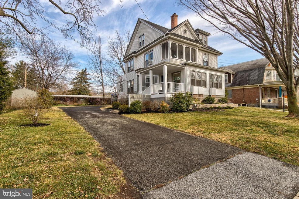 313 Dartmouth Ave, Swarthmore, PA 19081 - photo 1